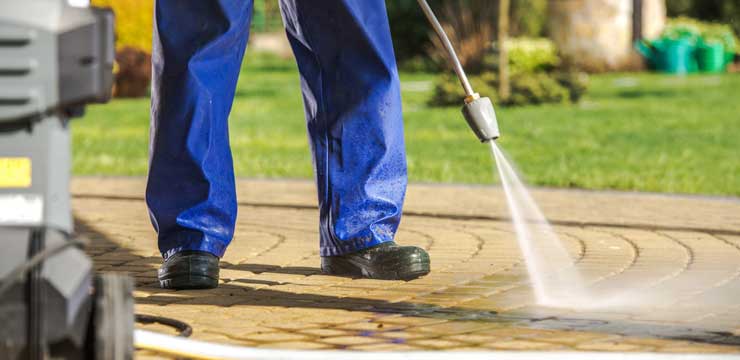 WALKWAY PRESSURE WASH